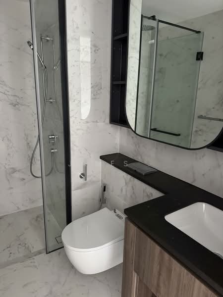 Sceneca Residence, 26 Tanah Merah Kechil Link, 2 Bedrooms, 678 sqft, Condominium For Rent, by James ., 500132677 - Bathroom - PropertyGuru.com.sg