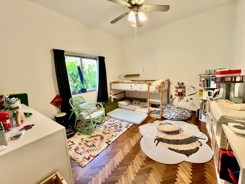 Charming single-storey semi-detached home with renovated interiors, skylit dining area, private gard, Siglap Estate, 3 Bedrooms, 1,500 sqft, Semi-Detached House For Rent, by Amy Chew, 500132679 - Bedroom - PropertyGuru.com.sg