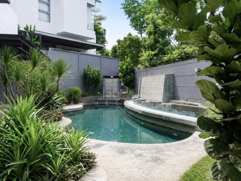 Faber Hills Estate, Faber Park, 8 Bedrooms, 11,000 sqft, Semi-Detached House For Sale, by Rachel Khoo, 500132690 - Exterior - PropertyGuru.com.sg