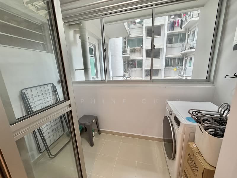 115D Canberra Walk, 115D Canberra Walk, 3 Bedrooms, 1,001 sqft, HDB Flat For Sale, by Delphine Chan, 500132700 - Balcony - PropertyGuru.com.sg