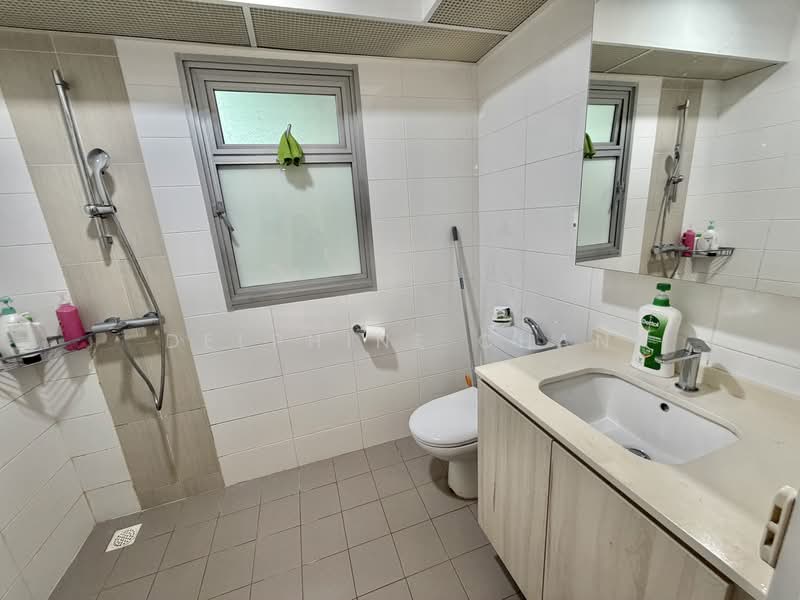 115D Canberra Walk, 115D Canberra Walk, 3 Bedrooms, 1,001 sqft, HDB Flat For Sale, by Delphine Chan, 500132700 - Bathroom - PropertyGuru.com.sg