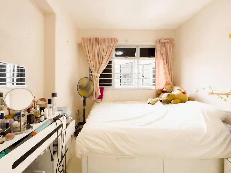 467B Fernvale Link, 467B Fernvale Link, 2 Bedrooms, 732 sqft, HDB Flat For Sale, by Kally Kee, 500132704 - Common Bedroom - PropertyGuru.com.sg