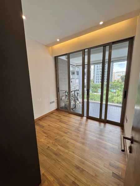 The Florentine, 68 Florence Road, 3 Bedrooms, 1,184 sqft, Apartment For Rent, by Michelle Seck, 500132711 - Balcony - PropertyGuru.com.sg