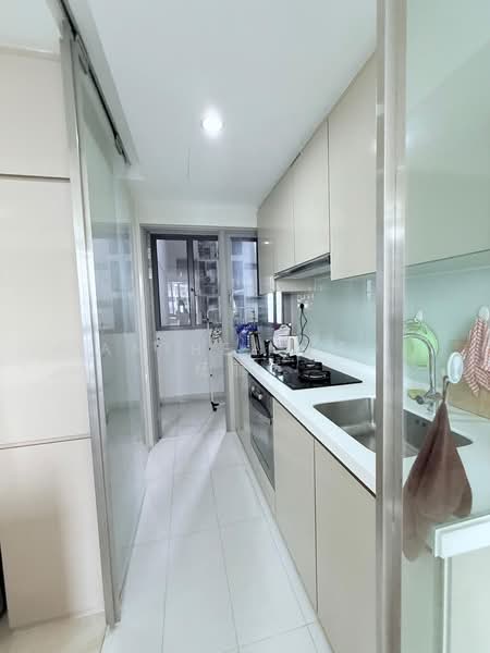 Centro Residences, 59 Ang Mo Kio Avenue 8, 2 Bedrooms, 818 sqft, Condominium For Sale, by Anthea Yeo 杨丽娇, 500132715 - Kitchen - PropertyGuru.com.sg
