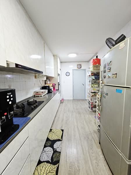 295B Compassvale Crescent, 295B Compassvale Crescent, 3 Bedrooms, 1,184 sqft, HDB Flat For Sale, by Mus Taqim, 500132718 - Kitchen - PropertyGuru.com.sg