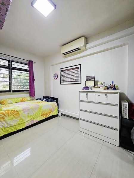 295B Compassvale Crescent, 295B Compassvale Crescent, 3 Bedrooms, 1,184 sqft, HDB Flat For Sale, by Mus Taqim, 500132718 - Common Bedroom 2 - PropertyGuru.com.sg