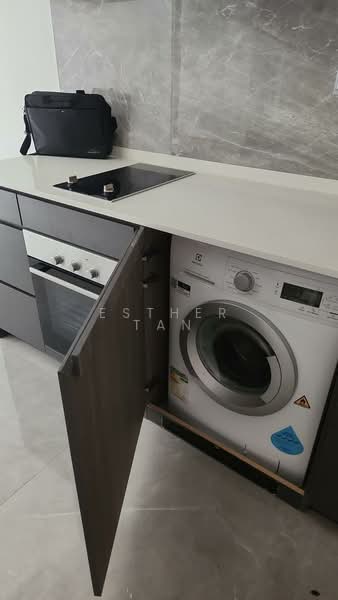Kent Ridge Hill Residences, 66A South Buona Vista Road, 1 Bedroom, 474 sqft, Condominium For Rent, by Esther Tan, 500132722 - Kitchen - PropertyGuru.com.sg