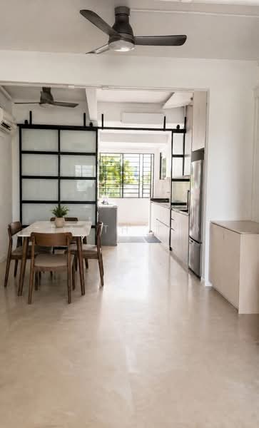 Cozy house in Orchard. New appliances and wardrobes, , 4 Bedrooms, 2,200 sqft, Terraced House For Rent, by Faith Teo, 500132725 - Dining Room - PropertyGuru.com.sg