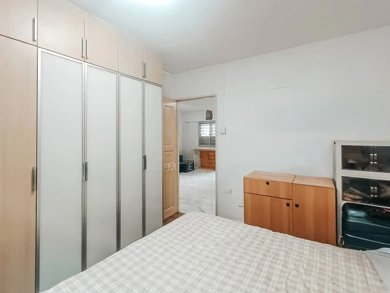 105 Bedok North Avenue 4, 105 Bedok North Avenue 4, 2 Bedrooms, 882 sqft, HDB Flat For Sale, by OHMYHOME PTE LTD, 500132727 - Bedroom - PropertyGuru.com.sg
