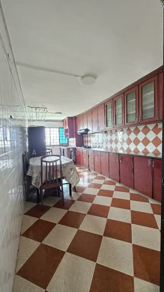547 Bedok North Street 3, 547 Bedok North Street 3, 3 Bedrooms, 990 sqft, HDB Flat For Sale, by A R Selva (Arul), 500132738 - Kitchen - PropertyGuru.com.sg