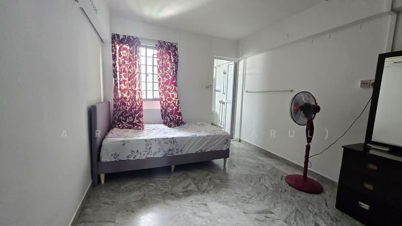 547 Bedok North Street 3, 547 Bedok North Street 3, 3 Bedrooms, 990 sqft, HDB Flat For Sale, by A R Selva (Arul), 500132738 - Bedroom - PropertyGuru.com.sg