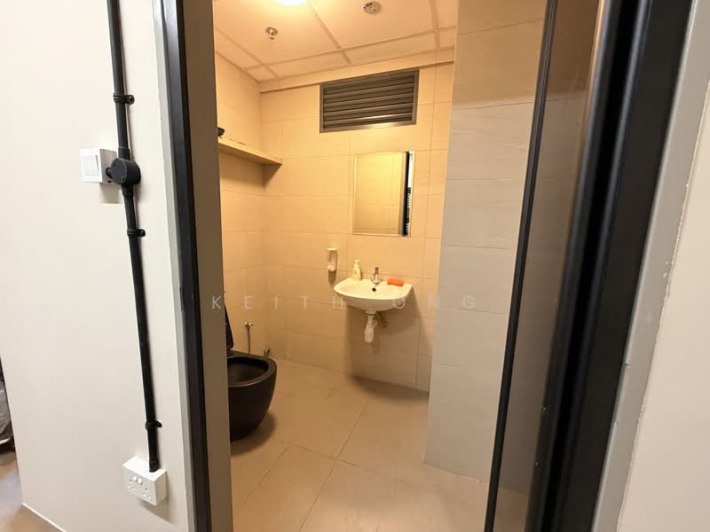 T-Space, 1 Tampines North Drive 1, 2,198 sqft, Factory / Workshop (B2) For Sale, by Keith Ong, 500132749 - Bathroom - CommercialGuru.com.sg