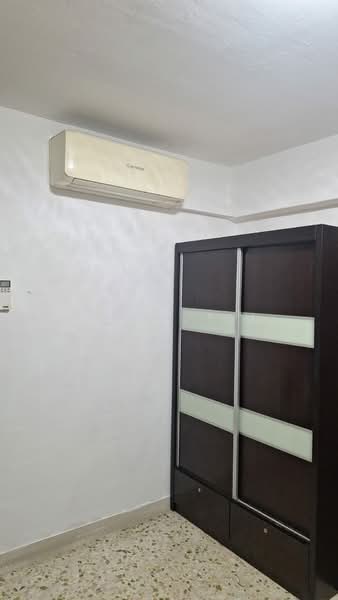 333 Ang Mo Kio Avenue 1, 333 Ang Mo Kio Avenue 1, Room Rental, 100 sqft, HDB Flat For Rent, by Chris Tia, 500132755 - Bedroom - PropertyGuru.com.sg