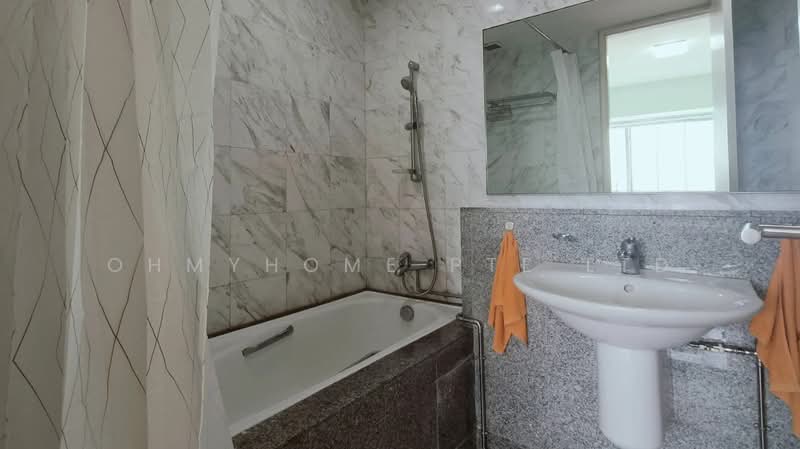 The Trumps, 1 Jalan Kembangan, 1 Bedroom, 646 sqft, Condominium For Sale, by OHMYHOME PTE LTD, 500132758 - Bathroom - PropertyGuru.com.sg