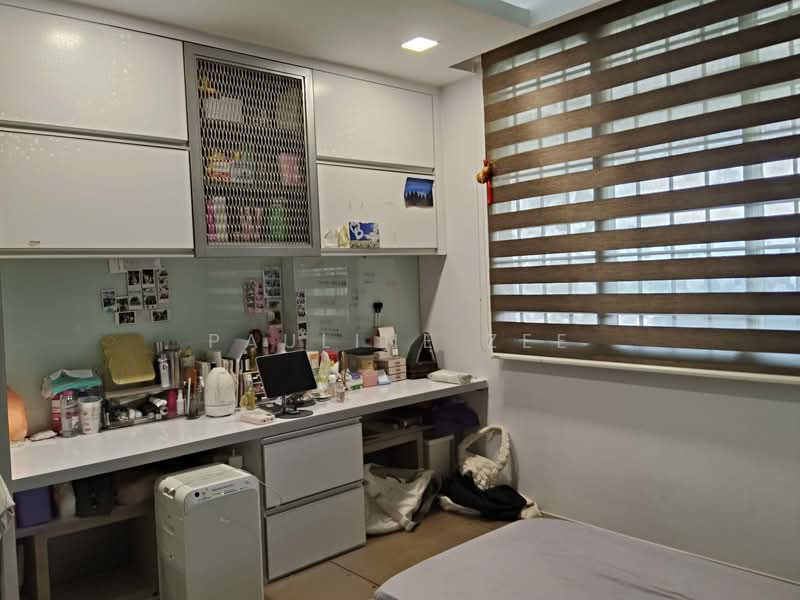 269 Bukit Batok East Avenue 4, 269 Bukit Batok East Avenue 4, 3 Bedrooms, 904 sqft, HDB Flat For Sale, by Pauline Zee, 500132759 - Study - PropertyGuru.com.sg