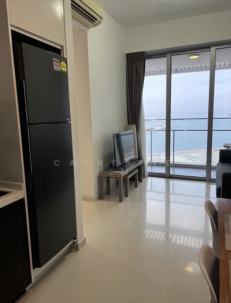 Eon Shenton, 70 Shenton Way, 2 Bedrooms, 538 sqft, Condominium For Sale, by Catherine Lim, 500132781 - Living Room - PropertyGuru.com.sg