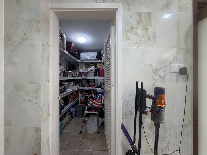 Landridge Condo, 202 Pasir Panjang Road, 3 Bedrooms, 1,647 sqft, Condominium For Sale, by Jess Loh, 500132783 - Interior - PropertyGuru.com.sg