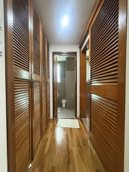 Landridge Condo, 202 Pasir Panjang Road, 3 Bedrooms, 1,647 sqft, Condominium For Sale, by Jess Loh, 500132783 - Corridor - PropertyGuru.com.sg