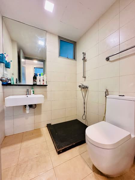 Whitewater, 21 Pasir Ris Street 72, 3 Bedrooms, 1,130 sqft, Executive Condominium For Sale, by Ivan Lam, 500132784 - Bathroom - PropertyGuru.com.sg