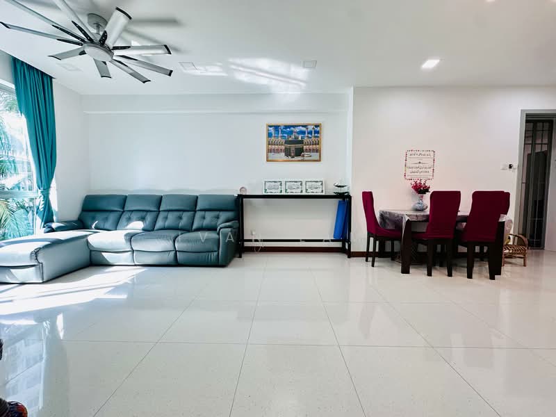 Whitewater, 21 Pasir Ris Street 72, 3 Bedrooms, 1,130 sqft, Executive Condominium For Sale, by Ivan Lam, 500132784 - Living Room - PropertyGuru.com.sg