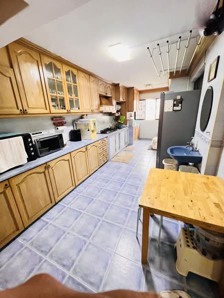 298 Tampines Street 22, 298 Tampines Street 22, 3 Bedrooms, 1,378 sqft, HDB Flat For Sale, by Shahirah Shaik, 500132793 - Kitchen - PropertyGuru.com.sg