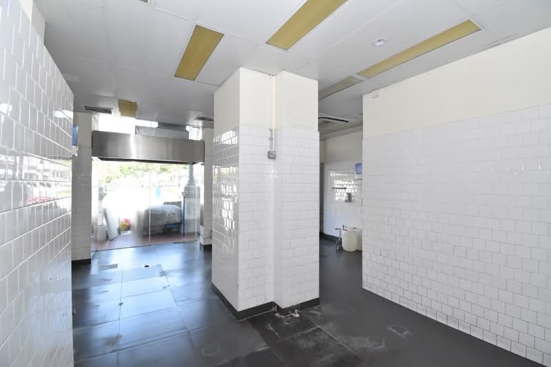 High Visibility Corner main road Shophouse located right next to Jalan Besar MRT, , 3,737 sqft, Food & Beverage For Rent, by Kristy Ho, 500132796 - Interior - CommercialGuru.com.sg