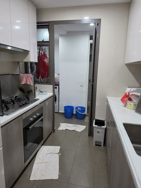 Treasure Crest, 60 Anchorvale Crescent, 3 Bedrooms, 1,076 sqft, Executive Condominium For Rent, by Jayden Toh, 500132801 - Kitchen - PropertyGuru.com.sg