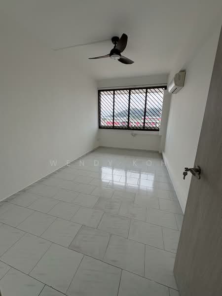 4 Toh Yi Drive, 4 Toh Yi Drive, 4 Bedrooms, 1,313 sqft, HDB Flat For Rent, by Wendy Koh, 500132808 - Bedroom 2 - PropertyGuru.com.sg
