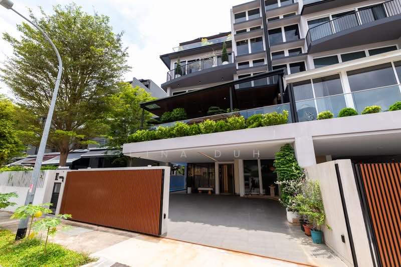 Grace Garden, Jalan Baiduri, 6 Bedrooms, 7,500 sqft, Terraced House For Sale, by Lina Duh, 500132816 - Exterior - PropertyGuru.com.sg
