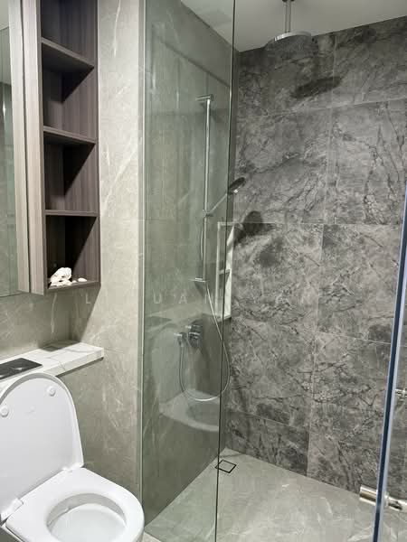 One-North Eden, 10 Slim Barracks Rise, 2 Bedrooms, 764 sqft, Condominium For Rent, by Liyuan Yan, 500132825 - Bathroom - PropertyGuru.com.sg