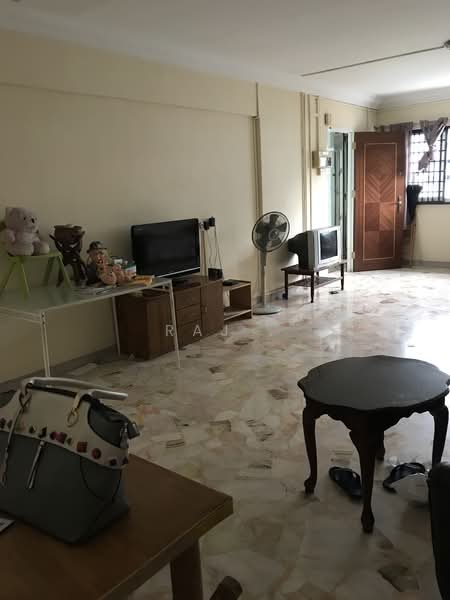 285 Tampines Street 22, 285 Tampines Street 22, 2 Bedrooms, 735 sqft, HDB Flat For Rent, by Raj ., 500132828 - Living Room - PropertyGuru.com.sg