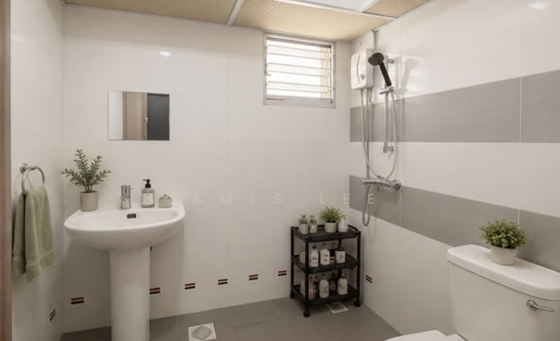 429B Bedok North Woods, 429B Bedok North Road, 3 Bedrooms, 743 sqft, HDB Flat For Sale, by James Lee, 500132839 - Bathroom - PropertyGuru.com.sg