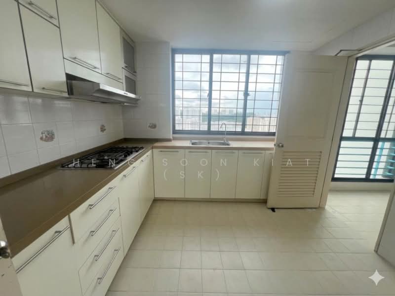 Harbour View Towers, 21 Telok Blangah Drive, 3 Bedrooms, 1,615 sqft, Condominium For Rent, by Heng Soon Kiat (SK), 500132848 - Kitchen - PropertyGuru.com.sg