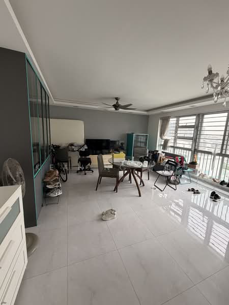 416 Clementi Avenue 1, 416 Clementi Avenue 1, 3 Bedrooms, 1,216 sqft, HDB Flat For Rent, by Kean Ng 黄和杰, 500132849 - Living Room - PropertyGuru.com.sg