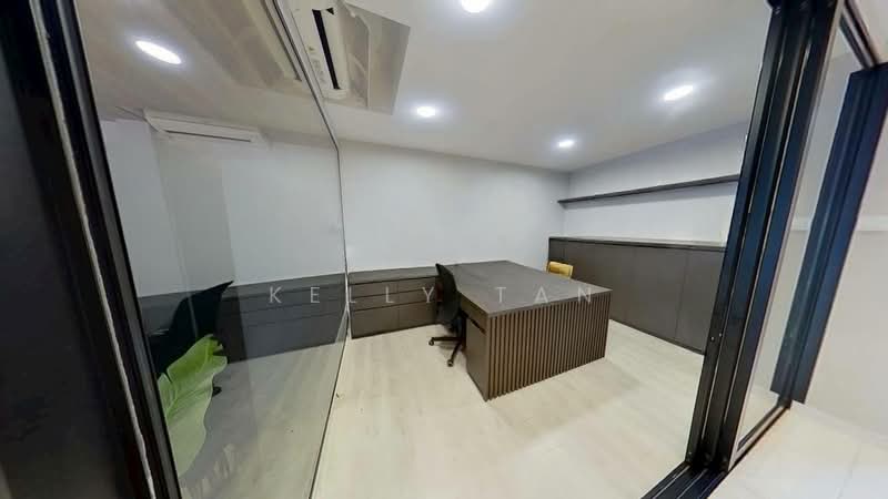 1km MGS | Fully Renovated Terrace | Near KAP MRT, , 4 Bedrooms, 2,500 sqft, Terraced House For Sale, by Kelly Tan, 500132857 - Study - PropertyGuru.com.sg