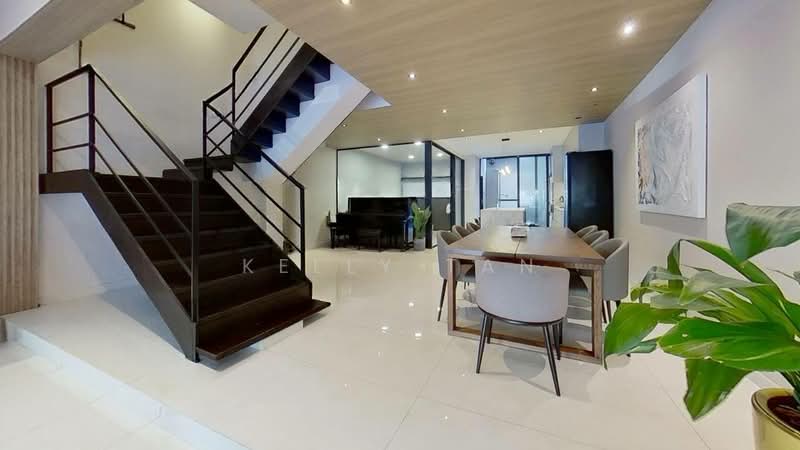 1km MGS | Fully Renovated Terrace | Near KAP MRT, , 4 Bedrooms, 2,500 sqft, Terraced House For Sale, by Kelly Tan, 500132857 - Interior - PropertyGuru.com.sg