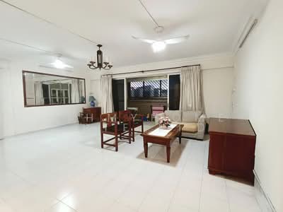 For Sale - 898A Tampines Street 81