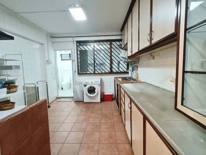 898A Tampines Street 81, 898A Tampines Street 81, 3 Bedrooms, 1,367 sqft, HDB Flat For Sale, by OHMYHOME PTE LTD, 500132865 - Kitchen - PropertyGuru.com.sg