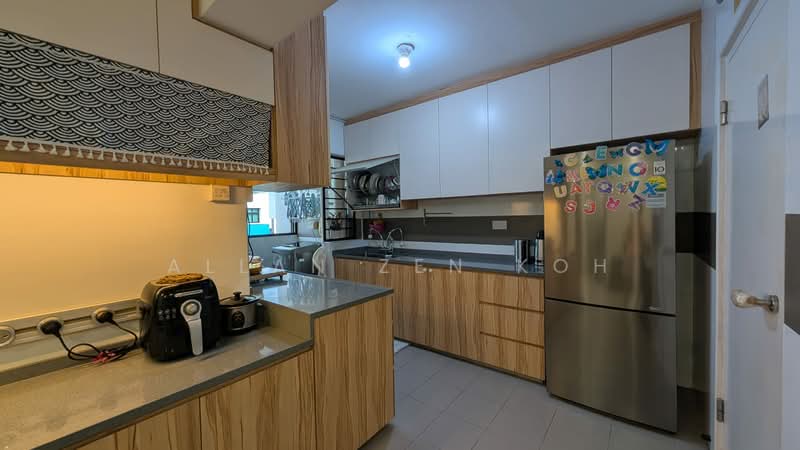 808A Choa Chu Kang Avenue 1, 808A Choa Chu Kang Avenue 1, 3 Bedrooms, 990 sqft, HDB Flat For Rent, by Allan Zen Koh, 500132873 - Kitchen - PropertyGuru.com.sg