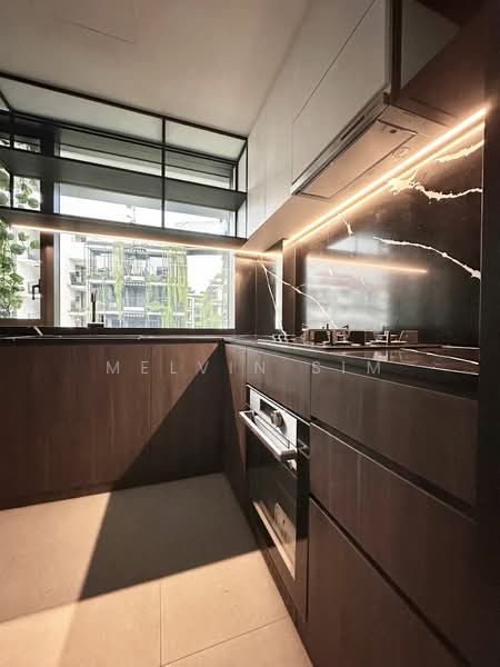 Jervois Mansion, 16 Jervois Close, 4 Bedrooms, 1,539 sqft, Condominium For Rent, by Melvin Sim, 500132877 - Kitchen - PropertyGuru.com.sg