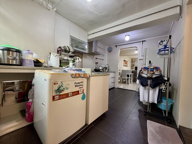65 Kallang Bahru, 65 Kallang Bahru, 2 Bedrooms, 699 sqft, HDB Flat For Sale, by Shirley Ho 何美妮, 500132883 - Kitchen - PropertyGuru.com.sg