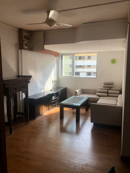 167 Woodlands Street 11, 167 Woodlands Street 11, 2 Bedrooms, 780 sqft, HDB Flat For Rent, by T.S Lau, 500132888 - Living Room - PropertyGuru.com.sg
