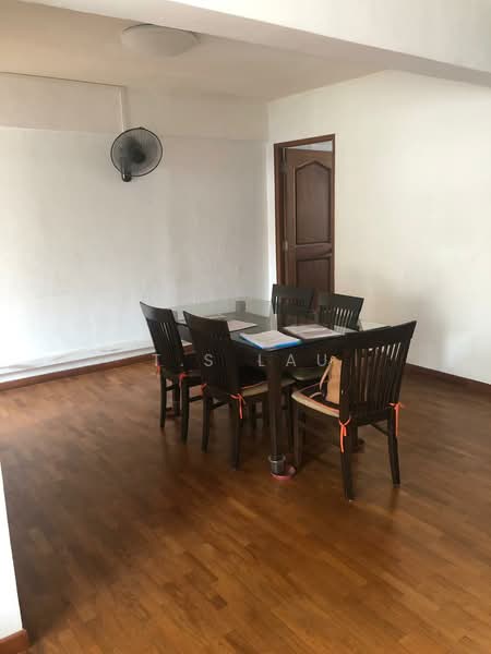 167 Woodlands Street 11, 167 Woodlands Street 11, 2 Bedrooms, 780 sqft, HDB Flat For Rent, by T.S Lau, 500132888 - Dining Room - PropertyGuru.com.sg