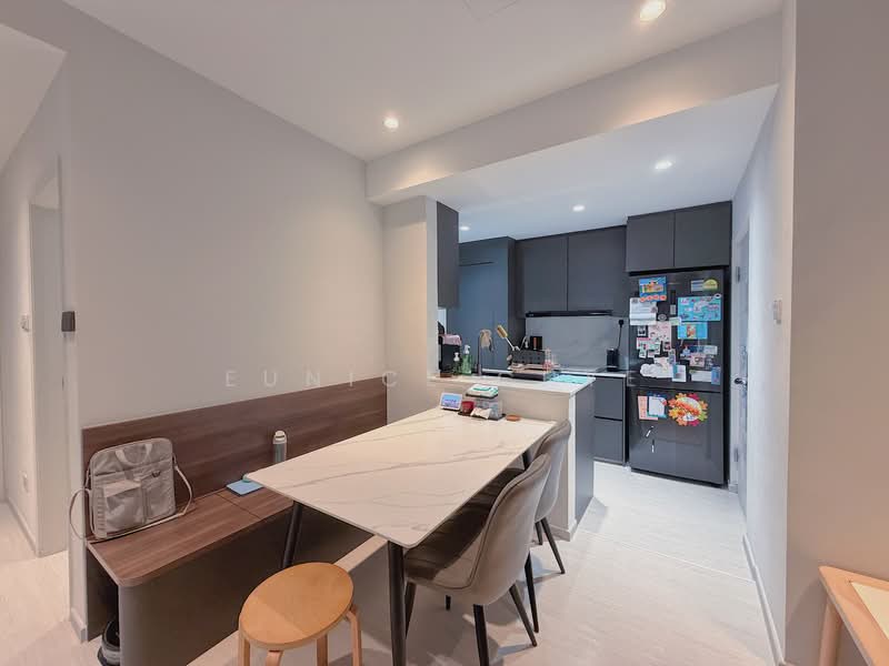 Coastarina, 510 East Coast Road, 3 Bedrooms, 840 sqft, Condominium For Sale, by Eunice Chye, 500132889 - Kitchen - PropertyGuru.com.sg