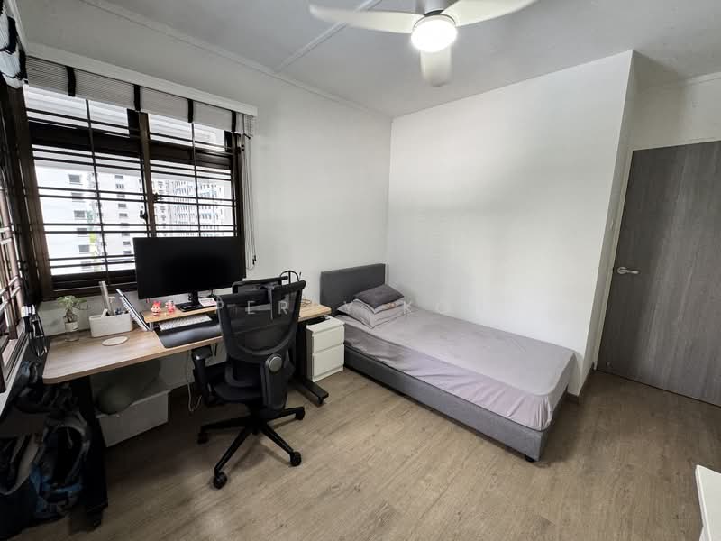 For Sale - 142 Lorong 2 Toa Payoh