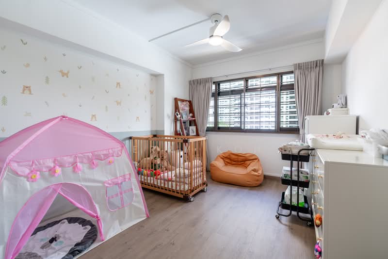 142 Lorong 2 Toa Payoh, 142 Lorong 2 Toa Payoh, 3 Bedrooms, 1,238 sqft, HDB Flat For Sale, by Perry Koh, 500132900 - Bedroom - PropertyGuru.com.sg