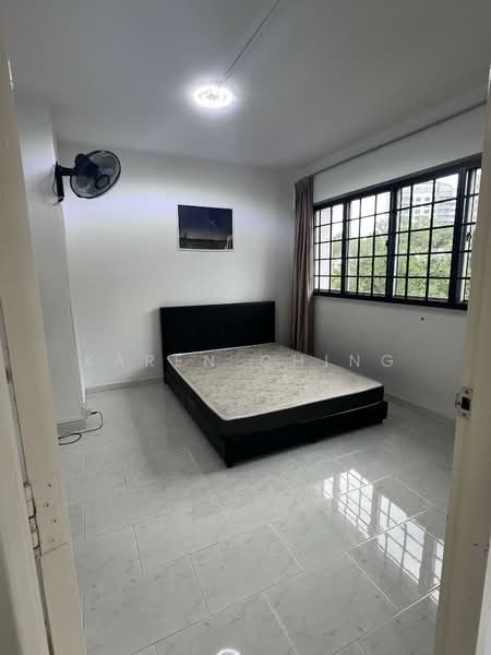 557 Hougang Street 51, 557 Hougang Street 51, 3 Bedrooms, 1,108 sqft, HDB Flat For Rent, by Karen Ching, 500132929 - Bedroom - PropertyGuru.com.sg
