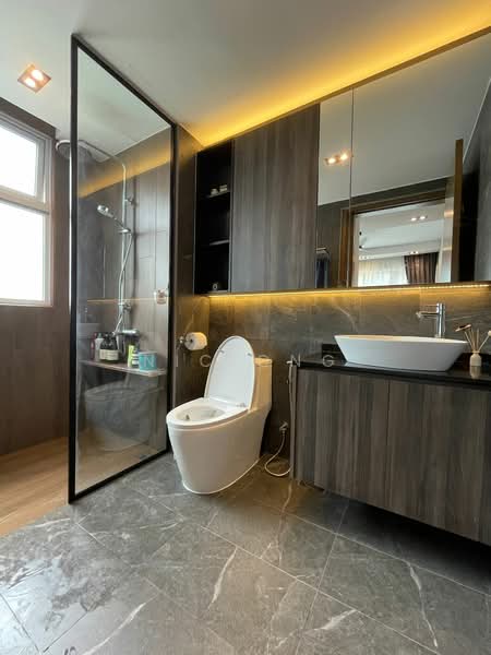 Ecopolitan, 130 Punggol Walk, 4 Bedrooms, 1,141 sqft, Executive Condominium For Sale, by Nic Ong, 500132932 - Bathroom - PropertyGuru.com.sg