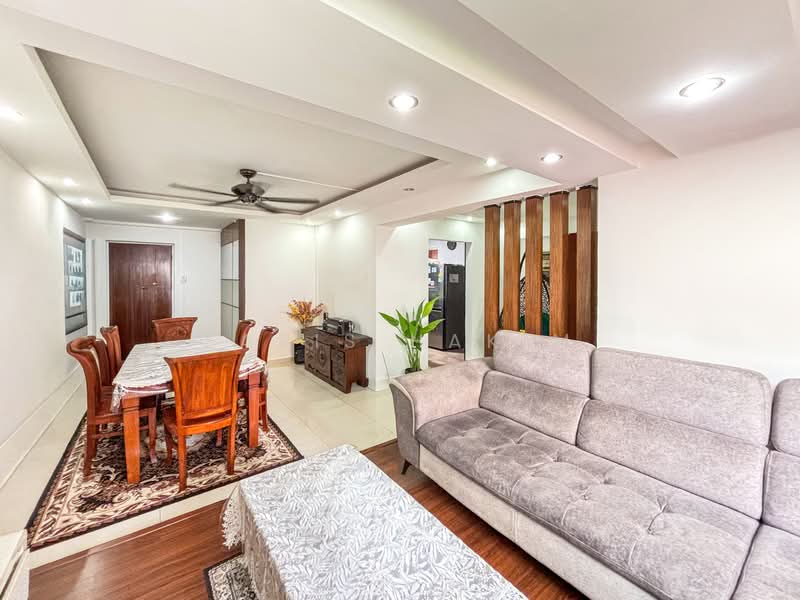158 Jalan Teck Whye, 158 Jalan Teck Whye, 4 Bedrooms, 1,313 sqft, HDB Flat For Sale, by Faris Hakim, 500132934 - Living Room - PropertyGuru.com.sg