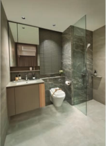 Lumina Grand, Bukit Batok West Ave. 5, 5 Bedrooms, 1,496 sqft, Condominium For Sale, by Barry Chew, 500132938 - Bathroom - PropertyGuru.com.sg